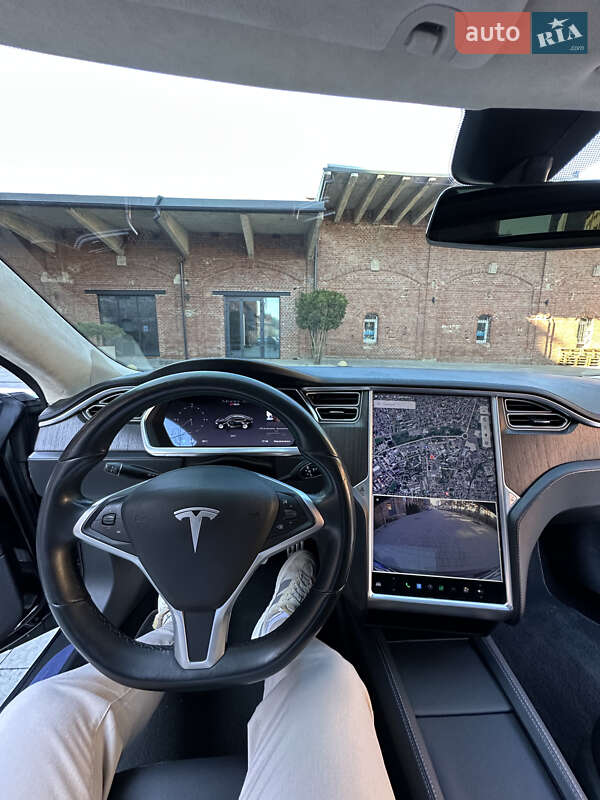 Лифтбек Tesla Model S 2013 в Львове фото 12 Лифтбек Tesla Model S 2013 в Львове