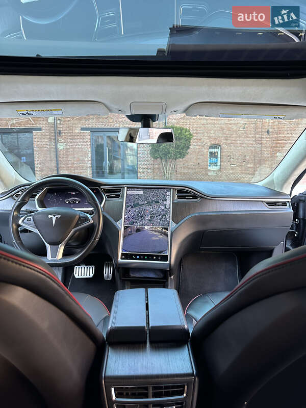 Лифтбек Tesla Model S 2013 в Львове фото 22 Лифтбек Tesla Model S 2013 в Львове