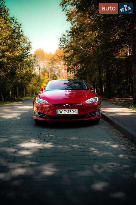 Tesla Model S 2017 Tesla Model S 2017