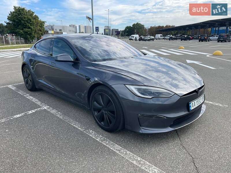 Лифтбек Tesla Model S 2021 в Киеве фото 7 Лифтбек Tesla Model S 2021 в Киеве