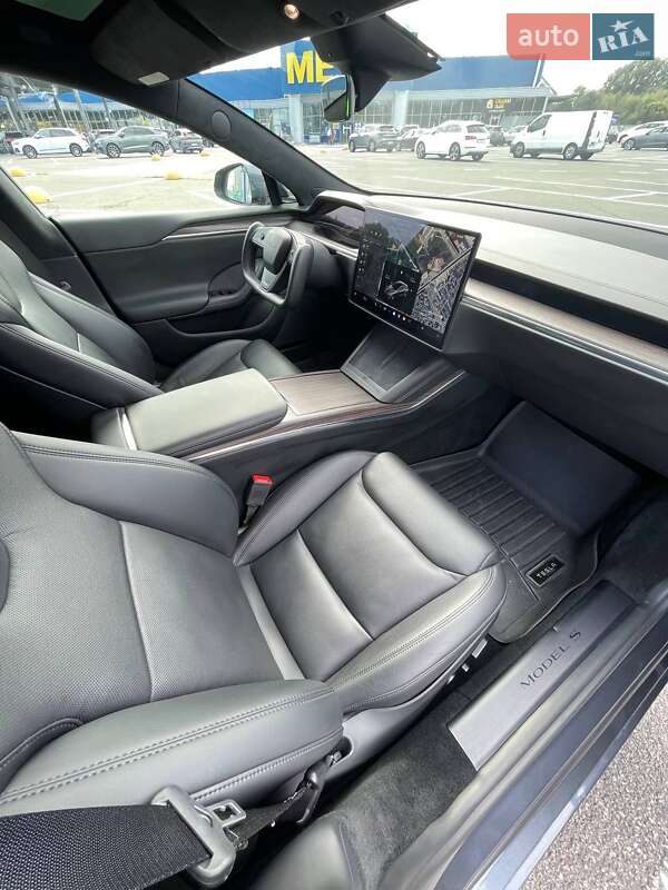 Лифтбек Tesla Model S 2021 в Киеве фото 17 Лифтбек Tesla Model S 2021 в Киеве