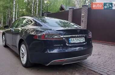 Ліфтбек Tesla Model S 2012 в 