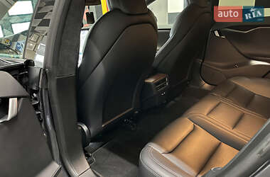 Лифтбек Tesla Model S 2020 в Луцке