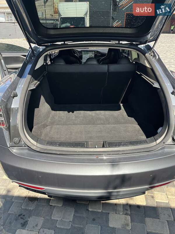 Ліфтбек Tesla Model S 2013 в Миколаєві фото 6 Ліфтбек Tesla Model S 2013 в Миколаєві