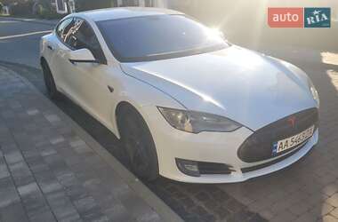 Ліфтбек Tesla Model S 2013 в 