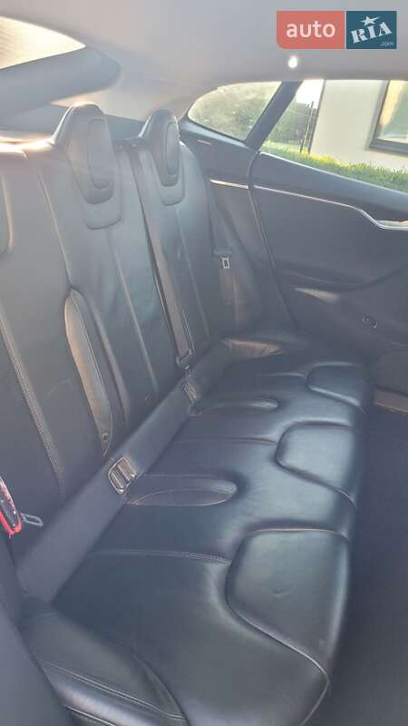 Ліфтбек Tesla Model S 2013 в Києві фото 16 Ліфтбек Tesla Model S 2013 в Києві