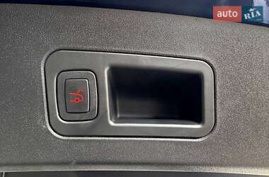 Ліфтбек Tesla Model S 2015 в 