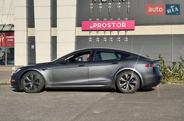 Лифтбек Tesla Model S 2021 в Киеве