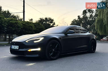 Ліфтбек Tesla Model S 2021 в 
