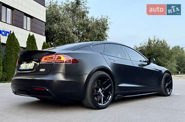 Ліфтбек Tesla Model S 2021 в 