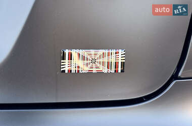 Ліфтбек Tesla Model S 2021 в 