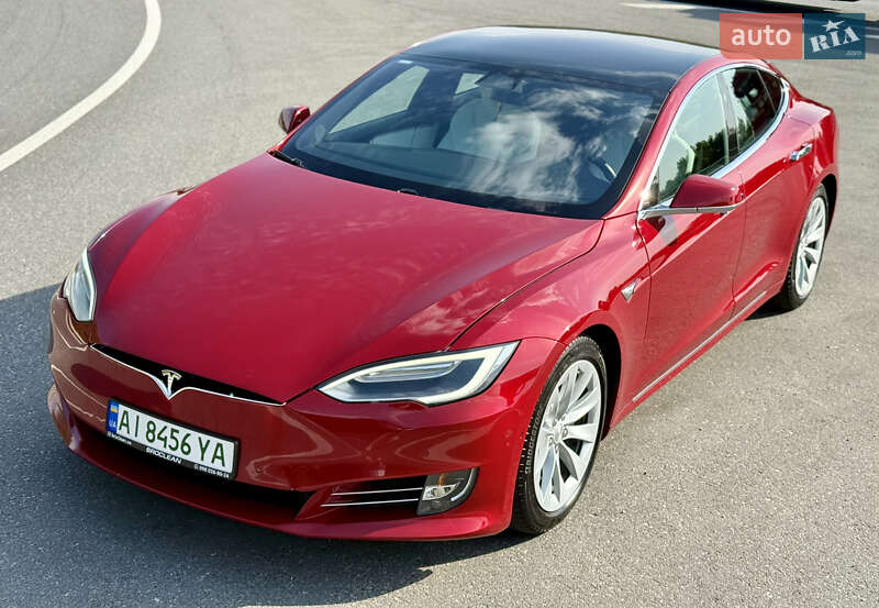 Tesla Model S 2017