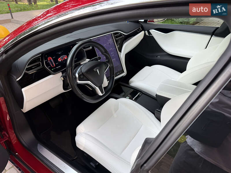 Ліфтбек Tesla Model S 2017 в Броварах