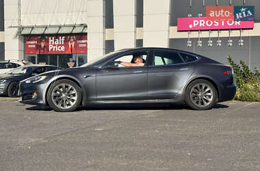 Лифтбек Tesla Model S 2018 в 