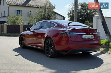 Лифтбек Tesla Model S 2013 в Ивано-Франковске