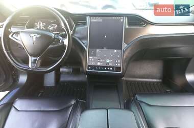 Лифтбек Tesla Model S 2018 в 