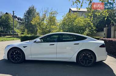 Лифтбек Tesla Model S 2022 в 