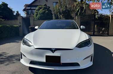 Лифтбек Tesla Model S 2022 в 