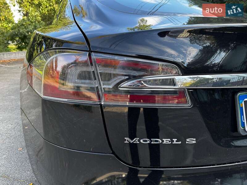 Ліфтбек Tesla Model S 2014 в Києві фото 9 Ліфтбек Tesla Model S 2014 в Києві