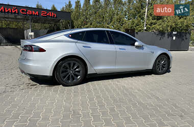 Ліфтбек Tesla Model S 2016 в 