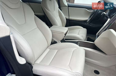Лифтбек Tesla Model S 2017 в 