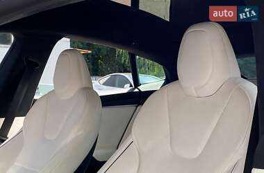 Ліфтбек Tesla Model S 2022 в 