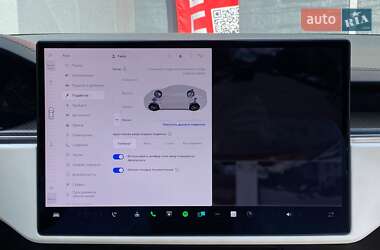 Ліфтбек Tesla Model S 2022 в 