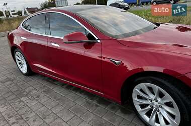 Лифтбек Tesla Model S 2018 в Луцке