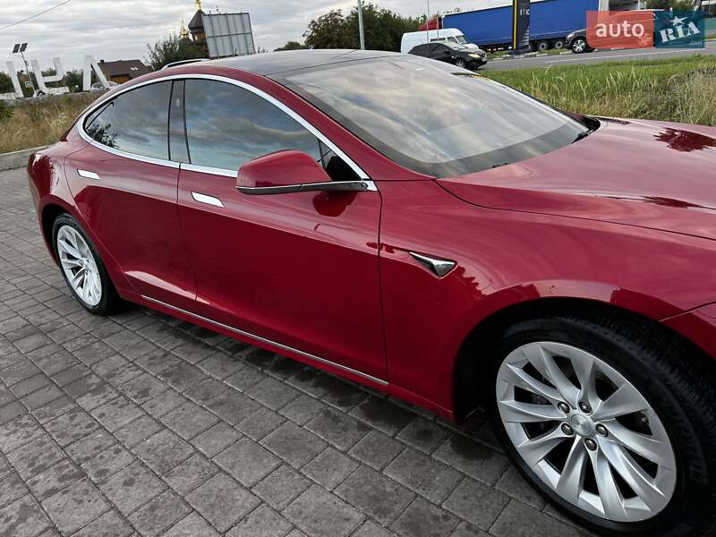 Лифтбек Tesla Model S 2018 в Луцке фото 3 Лифтбек Tesla Model S 2018 в Луцке