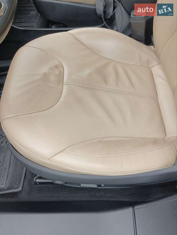 Лифтбек Tesla Model S 2013 в Дрогобыче