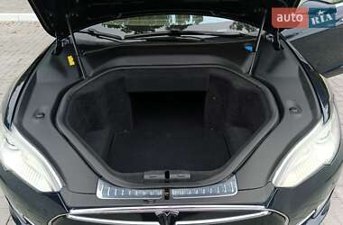 Лифтбек Tesla Model S 2013 в Дрогобыче