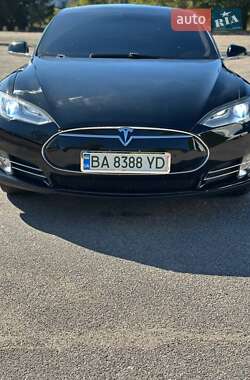 Ліфтбек Tesla Model S 2014 в Кропивницькому