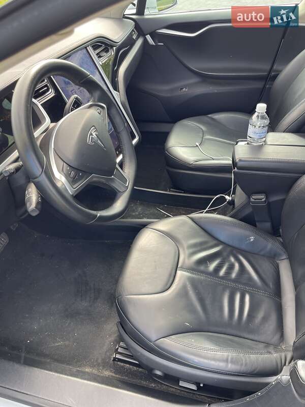 Ліфтбек Tesla Model S 2014 в Мукачевому