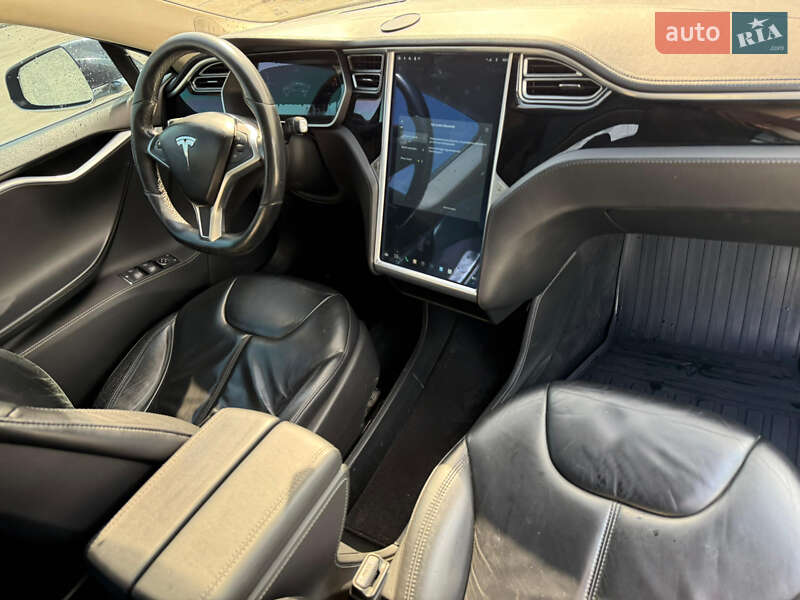 Ліфтбек Tesla Model S 2014 в Василькові
