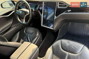 Ліфтбек Tesla Model S 2014 в 