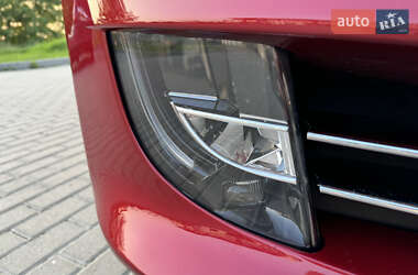 Лифтбек Tesla Model S 2016 в 