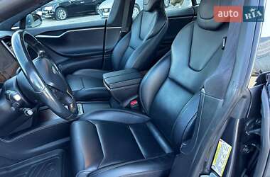 Лифтбек Tesla Model S 2018 в 