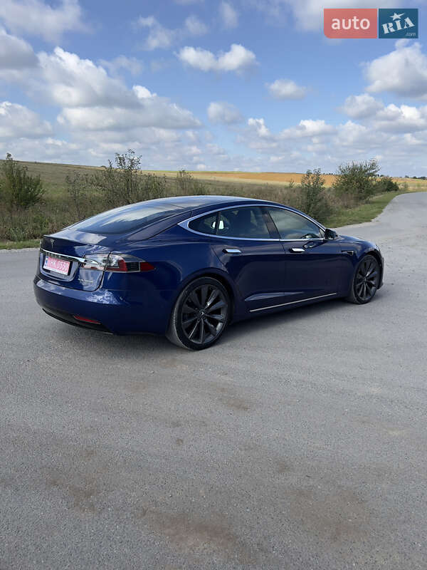 Ліфтбек Tesla Model S 2020 в Тернополі фото 12 Ліфтбек Tesla Model S 2020 в Тернополі