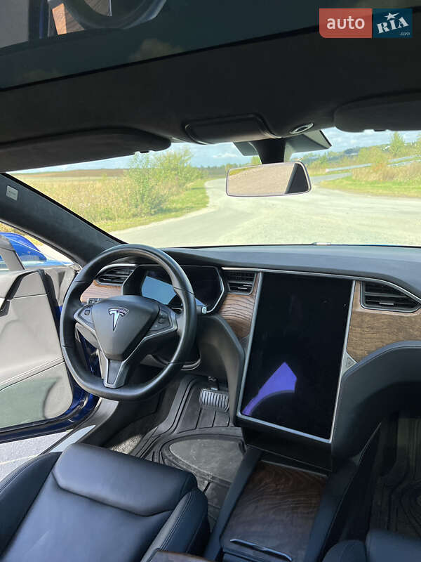 Ліфтбек Tesla Model S 2020 в Тернополі фото 21 Ліфтбек Tesla Model S 2020 в Тернополі