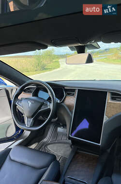 Ліфтбек Tesla Model S 2020 в 
