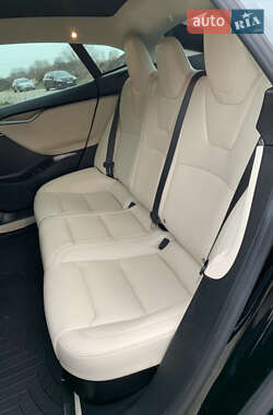 Ліфтбек Tesla Model S 2019 в 