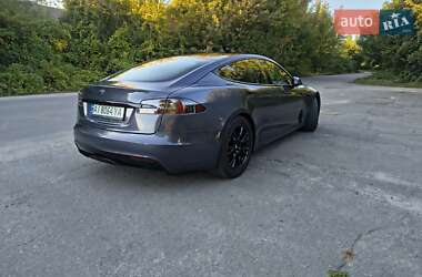 Лифтбек Tesla Model S 2021 в Фастове