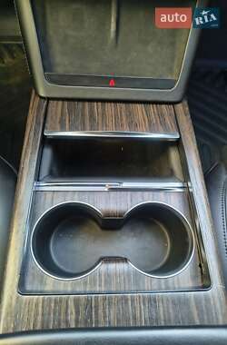 Ліфтбек Tesla Model S 2021 в 