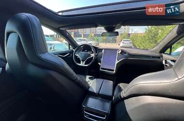 Лифтбек Tesla Model S 2016 в Хмельницком