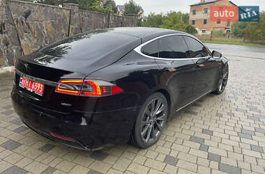 Лифтбек Tesla Model S 2018 в 