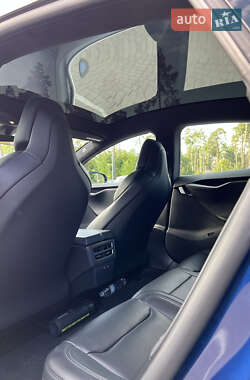 Ліфтбек Tesla Model S 2019 в 