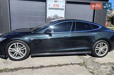 Ліфтбек Tesla Model S 2012 в 
