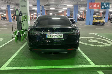 Ліфтбек Tesla Model S 2014 в 