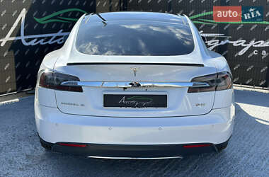 Ліфтбек Tesla Model S 2013 в 