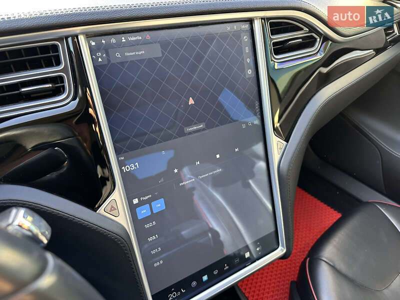 Лифтбек Tesla Model S 2013 в Киеве